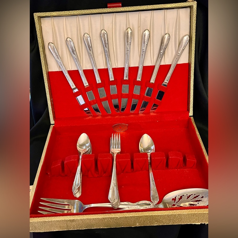 Vtg 1936 A1 Plus Oneida Wm A Rogers Meadowbrook Silverplate 26pc Set inc Extras